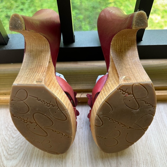 Jessica Simpson Red Leather Butterfly Sandal Wooden Platform Heels ~ 8B/38 - Picture 12 of 17